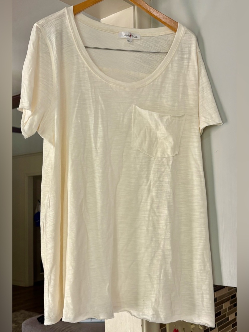 Light Cream Scoop Neck Pocket Tee - Short Sleeve